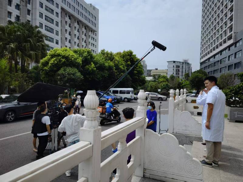 元宝山区广告片拍摄公司低成本实现高规格制作的诀窍